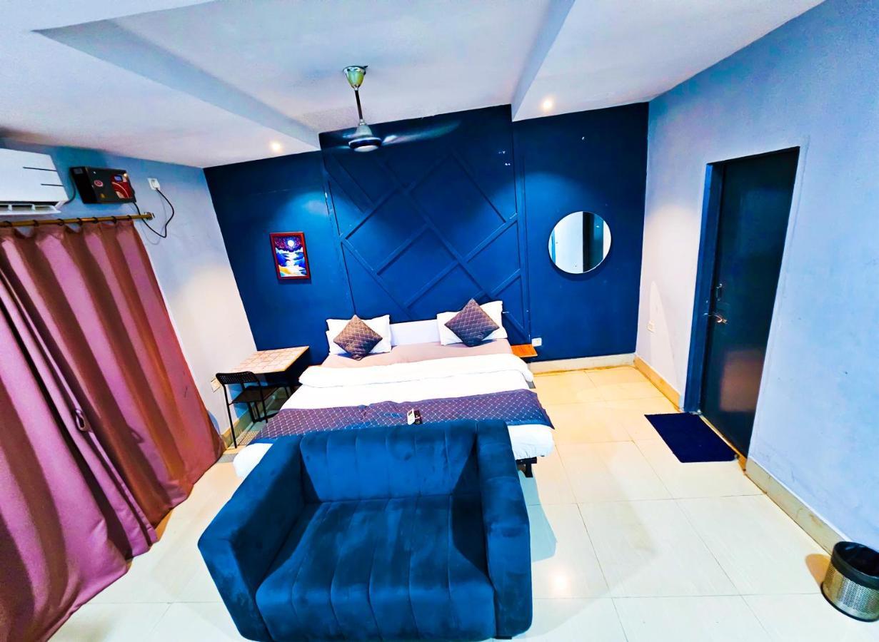 Neatflix And Chill Bhubaneswar